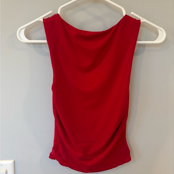 Princess Polly crop top - Picture 2 of 2